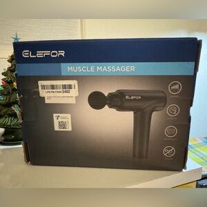 ELEFOR Muscle Massager in Black